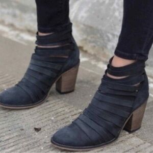 Free People Hybrid Heel Boots Strappy Black Grey Charcoal Boho Size 40